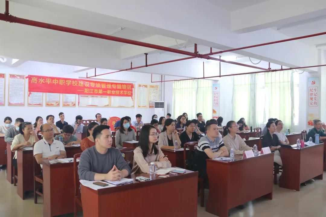 说明: 微信图片_20211108183636